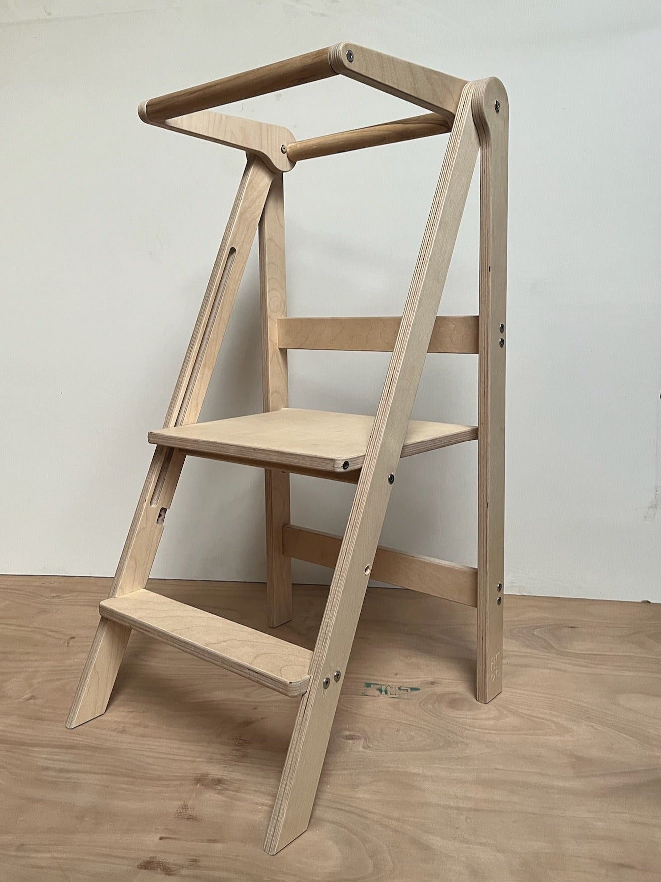 Learning Tower | Kitchen Helper